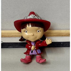 2012 Mattel 3" (inch) Evie From Mike the Knight Small PVC Figurine Only